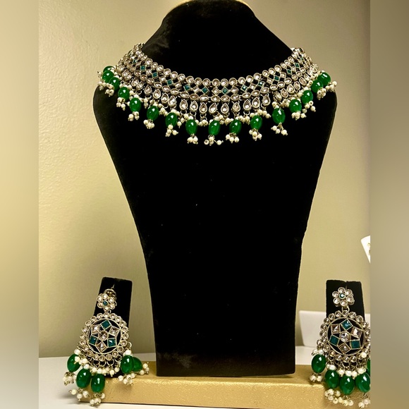 Hand crafted Necklace Set - Picture 10 of 10